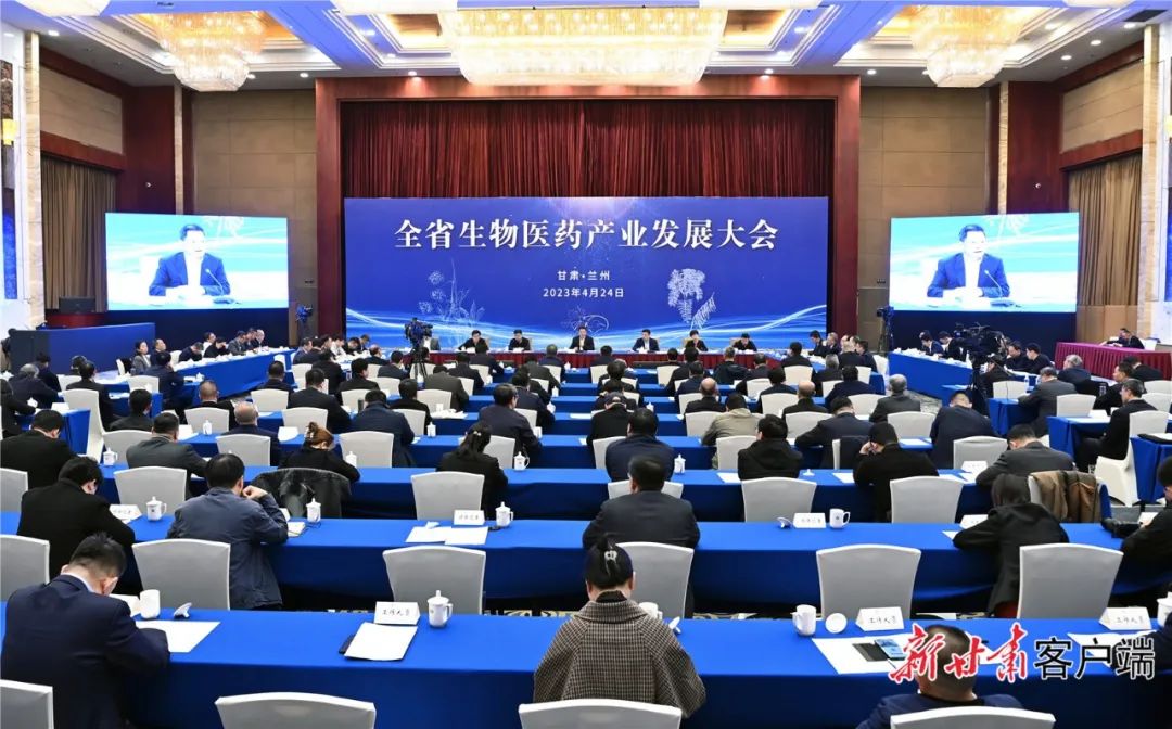任振鶴在全省生物醫(yī)藥產(chǎn)業(yè)發(fā)展大會上強(qiáng)調(diào) 結(jié)合主題教育深化落實(shí)“八個著力” 立足資源稟賦打造具有持續(xù)競爭力的新的經(jīng)濟(jì)增長點(diǎn)